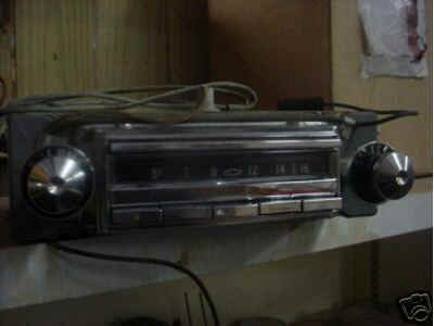 Original, non-Corvette, 1955 Wonderbar radio.